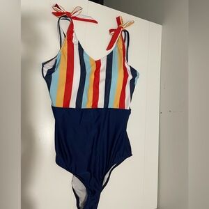 Marie Nicole Brand NWT Women's Striped Navy & Red One Piece Swimsuit Size Medium